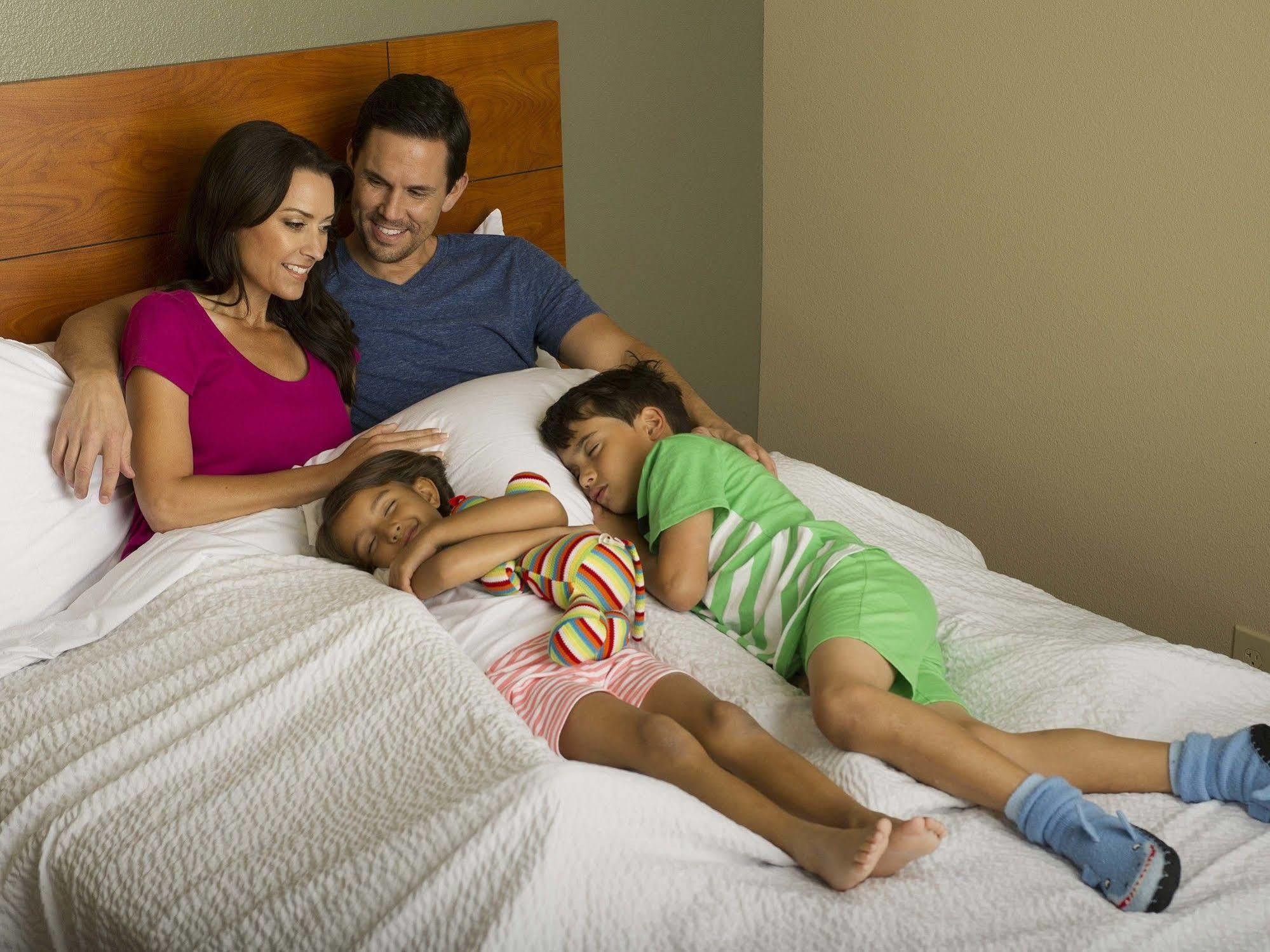 Woodspring Suites Raleigh Northeast Wake Forest Eksteriør bilde